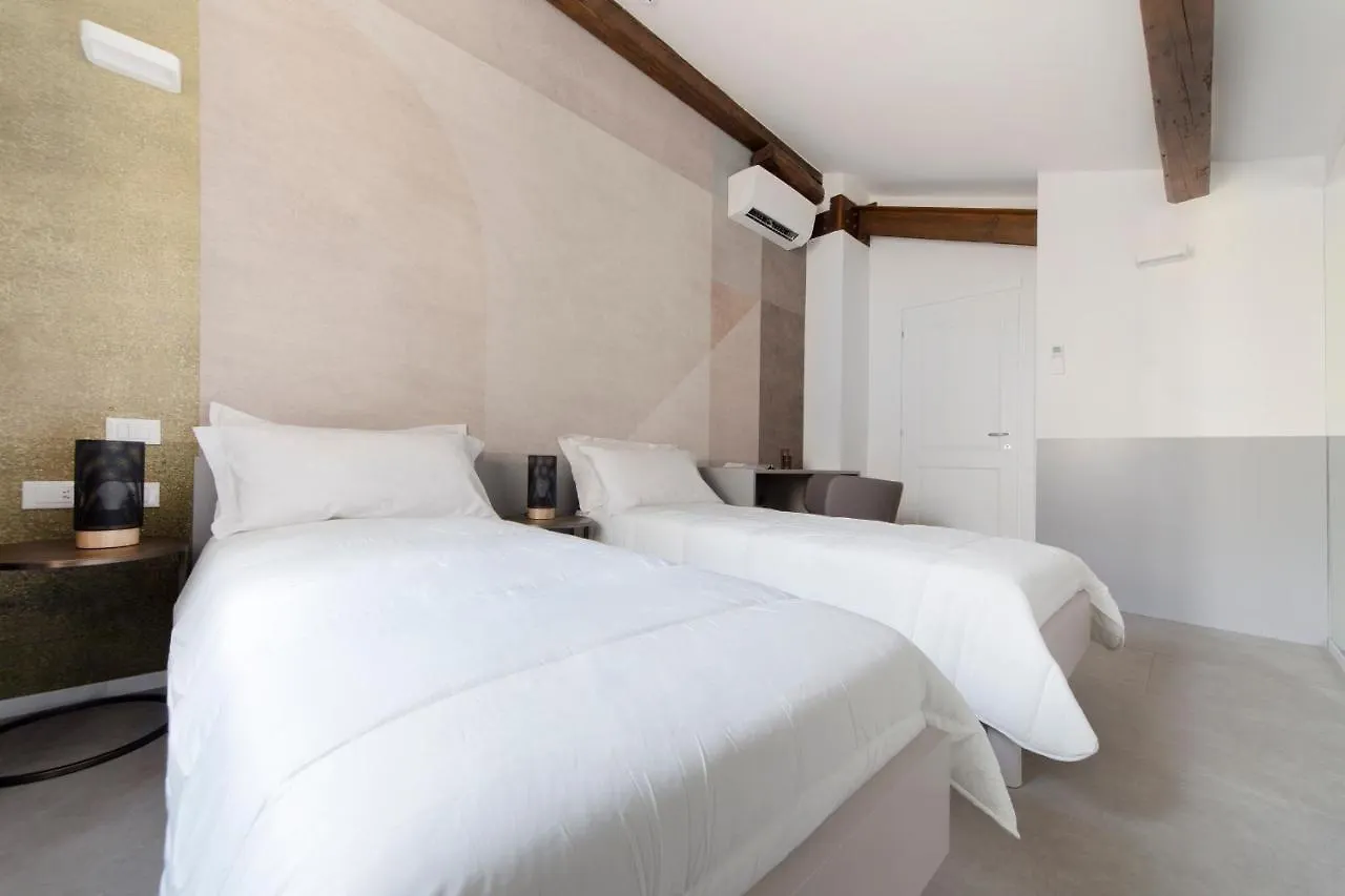 Ur-Nest Indipendenza Apartment Bologna