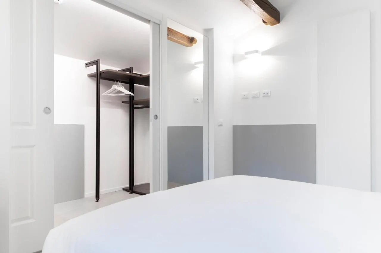 Ur-Nest Indipendenza Apartment Bologna