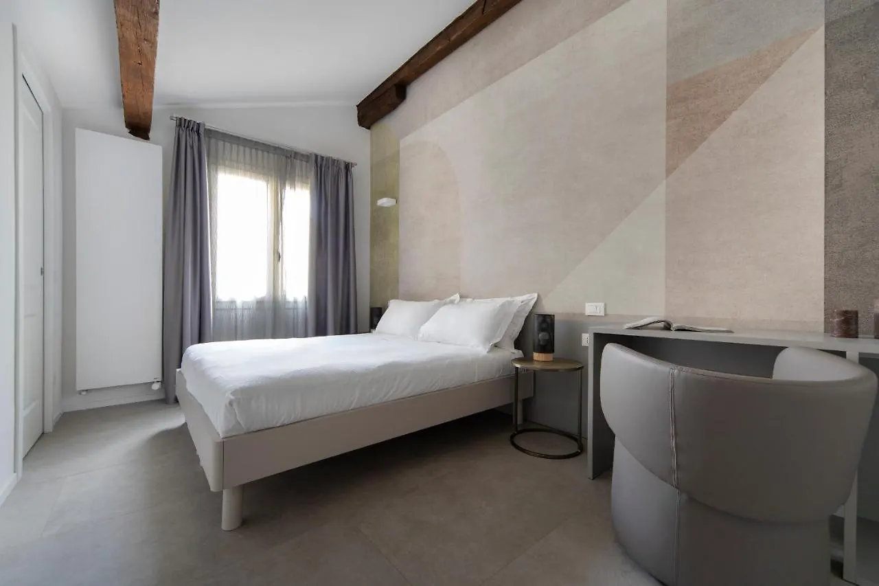 Ur-Nest Indipendenza Apartment Bologna