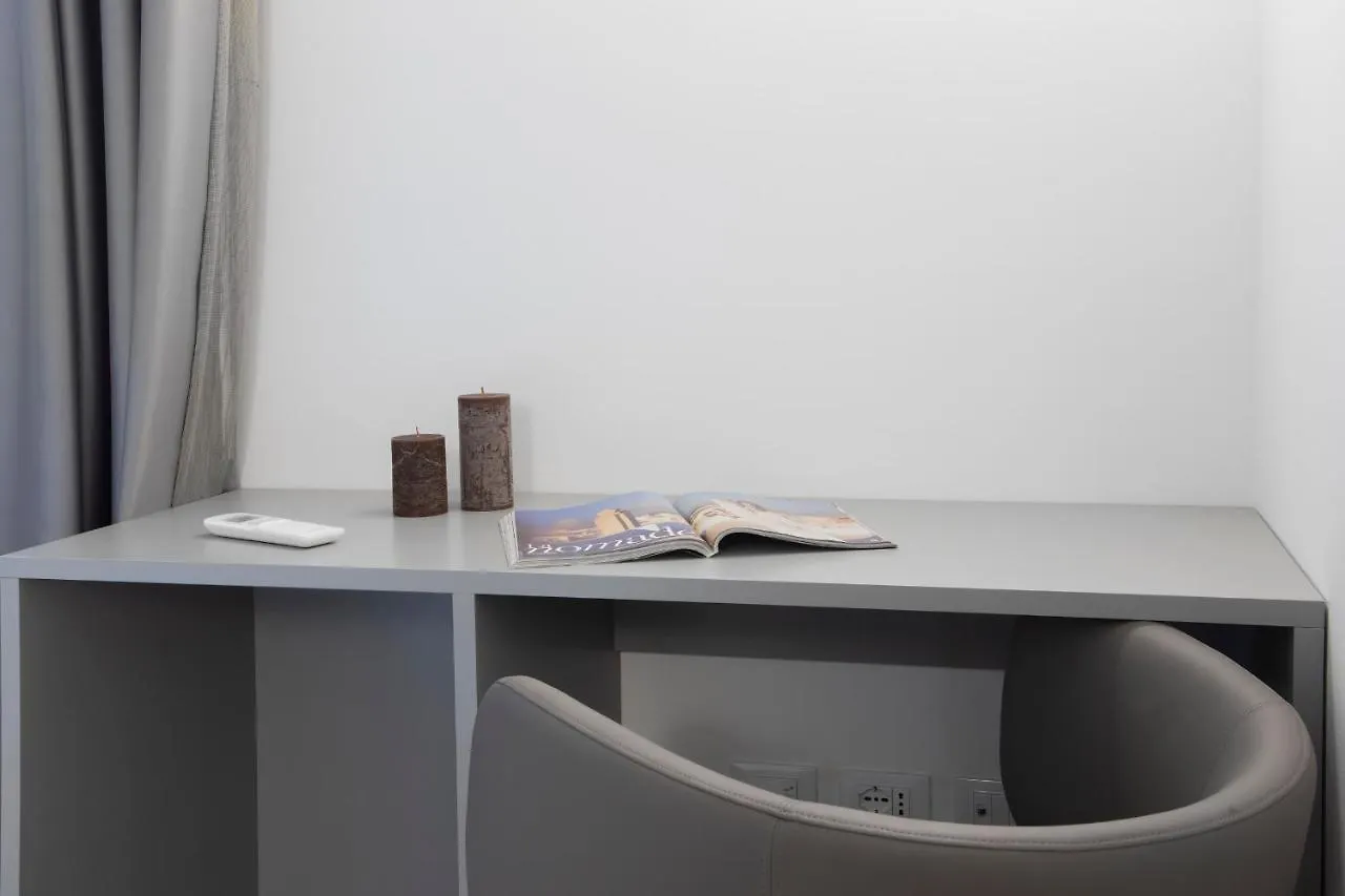 Ur-Nest Indipendenza Apartment Bologna Italy